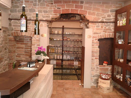 "LE MURA DI SAN ROCCO" di D...